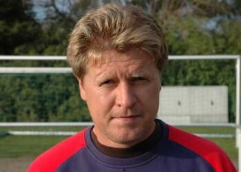 Roland Kroos Geschieden: Ein Blick auf seine Karriere und sein Leben